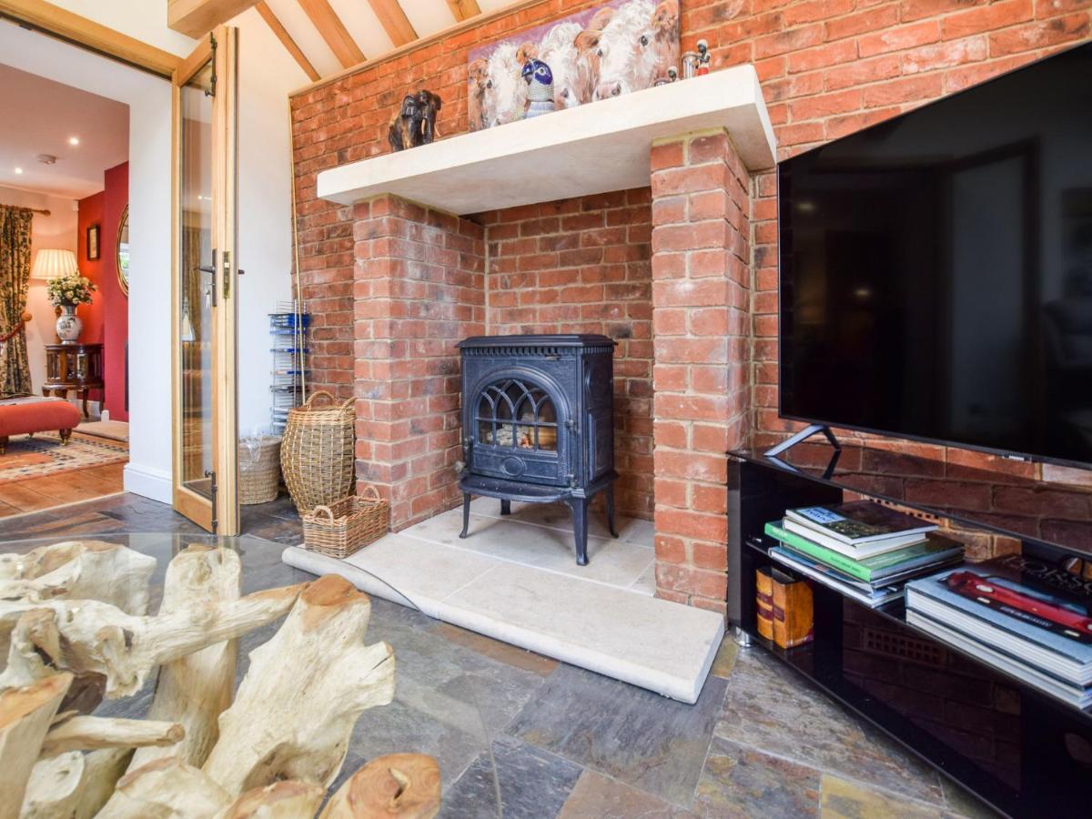 Hyde Tyning Cottage Minchinhampton Exterior foto